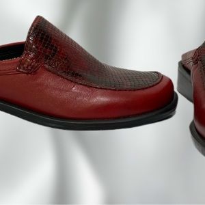 Madison Studio Frankie 2 Red Mules